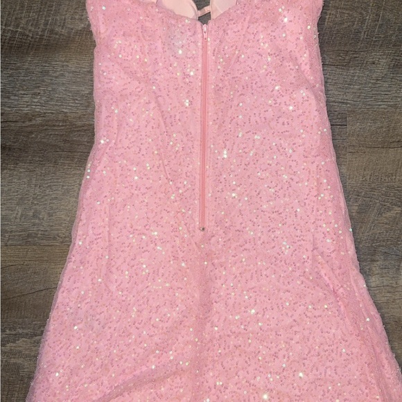 Windsor Strapless Pink Sequin Dress - Picture 2 of 3